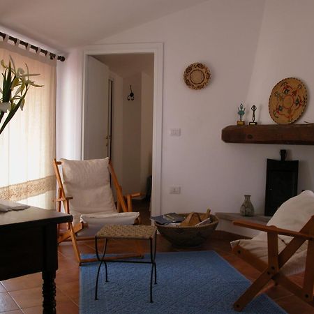 B&B L'Umbra Di Lu Soli Castelsardo Buitenkant foto