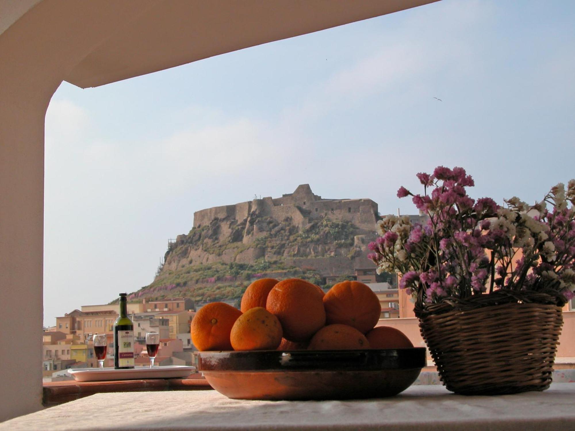 B&B L'Umbra Di Lu Soli Castelsardo Buitenkant foto