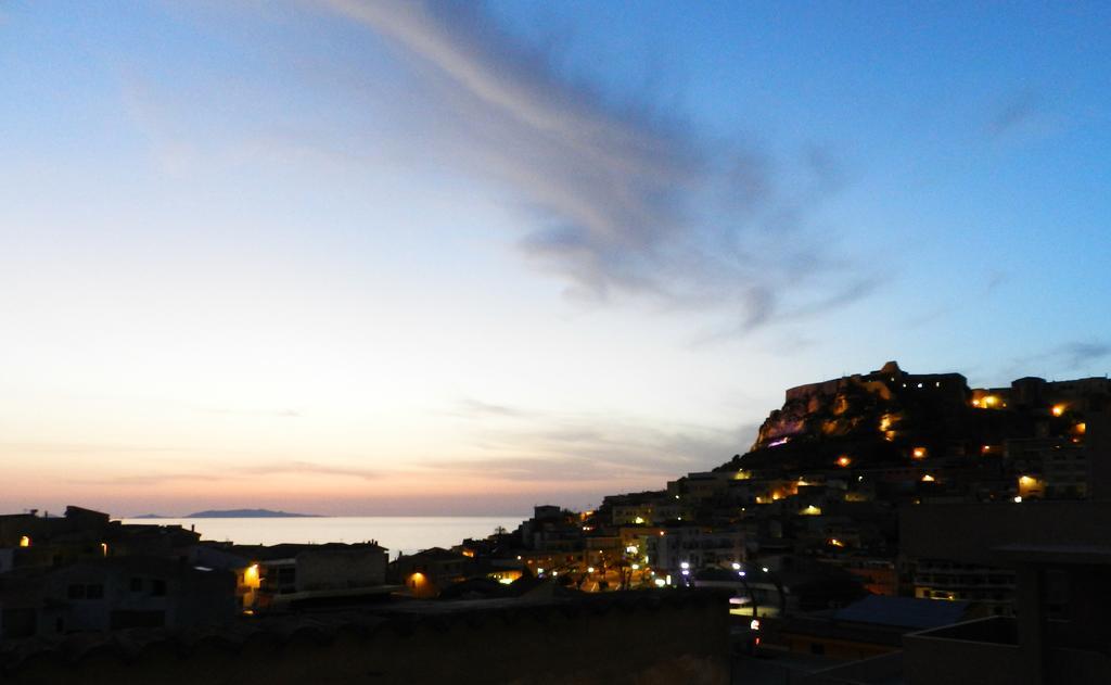 B&B L'Umbra Di Lu Soli Castelsardo Buitenkant foto