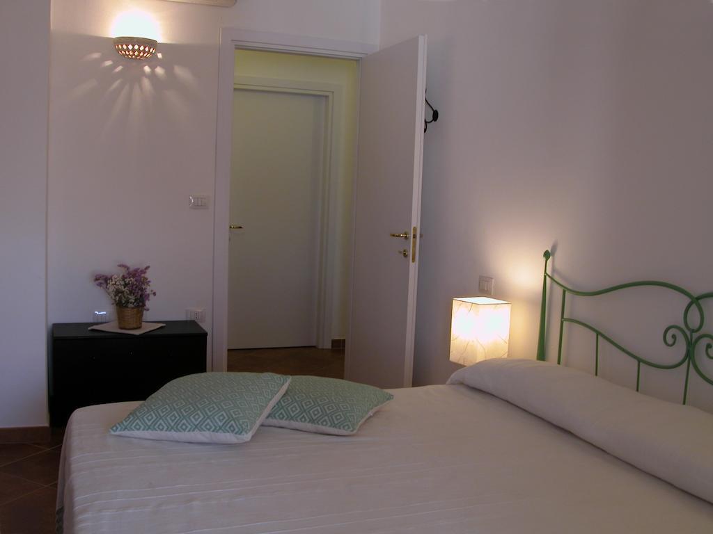 B&B L'Umbra Di Lu Soli Castelsardo Kamer foto